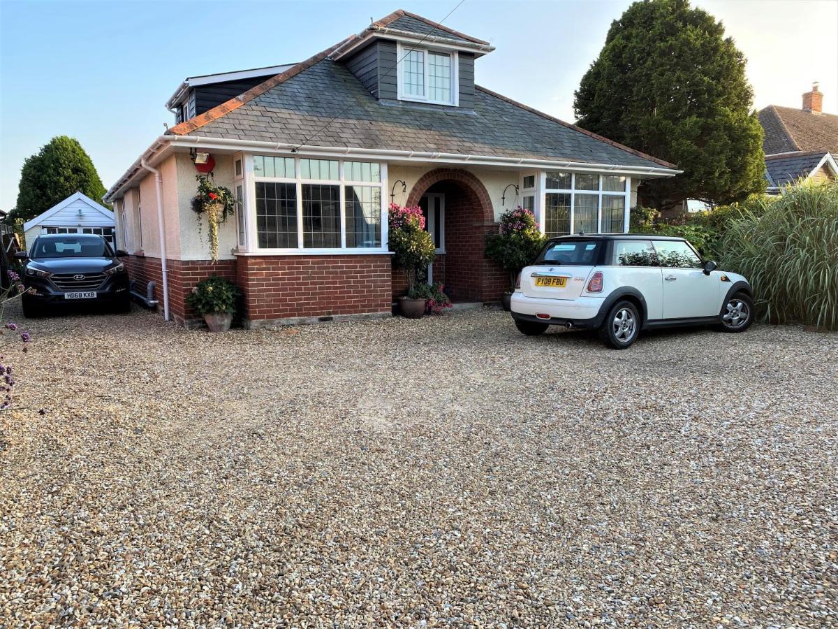 En-Suite Nook Near Forest & Sea, Super Value With Fridge, Microwave And Tv Lymington Buitenkant foto