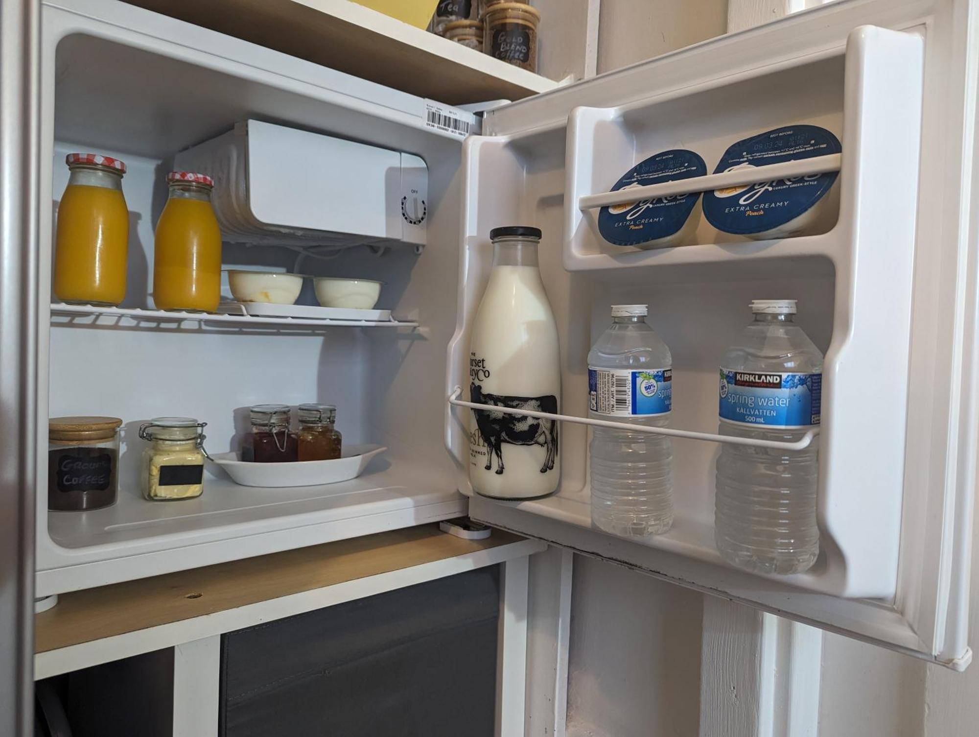 En-Suite Nook Near Forest & Sea, Super Value With Fridge, Microwave And Tv Lymington Buitenkant foto